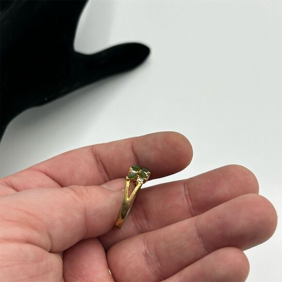 Vtg Jewelry Gold Tone Clear and Green Stones Costume 9.5 Ring - Picture 5 of 5
